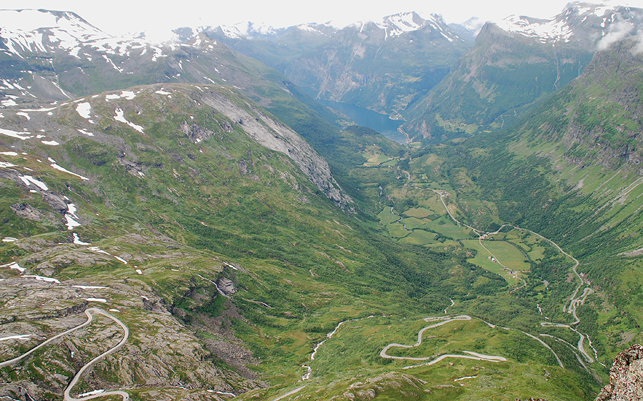 Uitzicht vanaf Dalsnibba